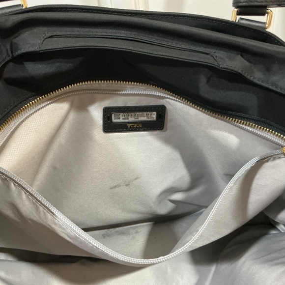 Tumi Sheryl Large NylonTote (Business Bag, Computer) - Picture 7 of 8